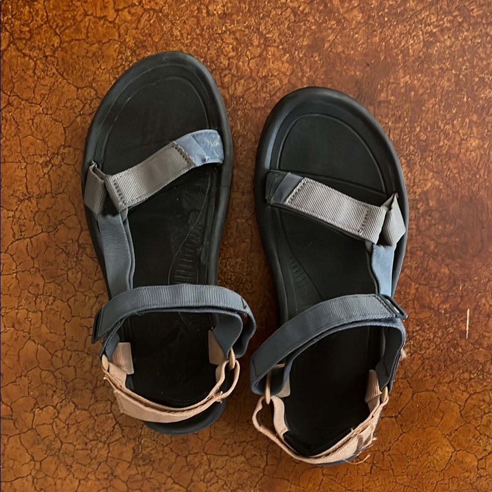 Teva Men’s Color-block Sandals Size 11
